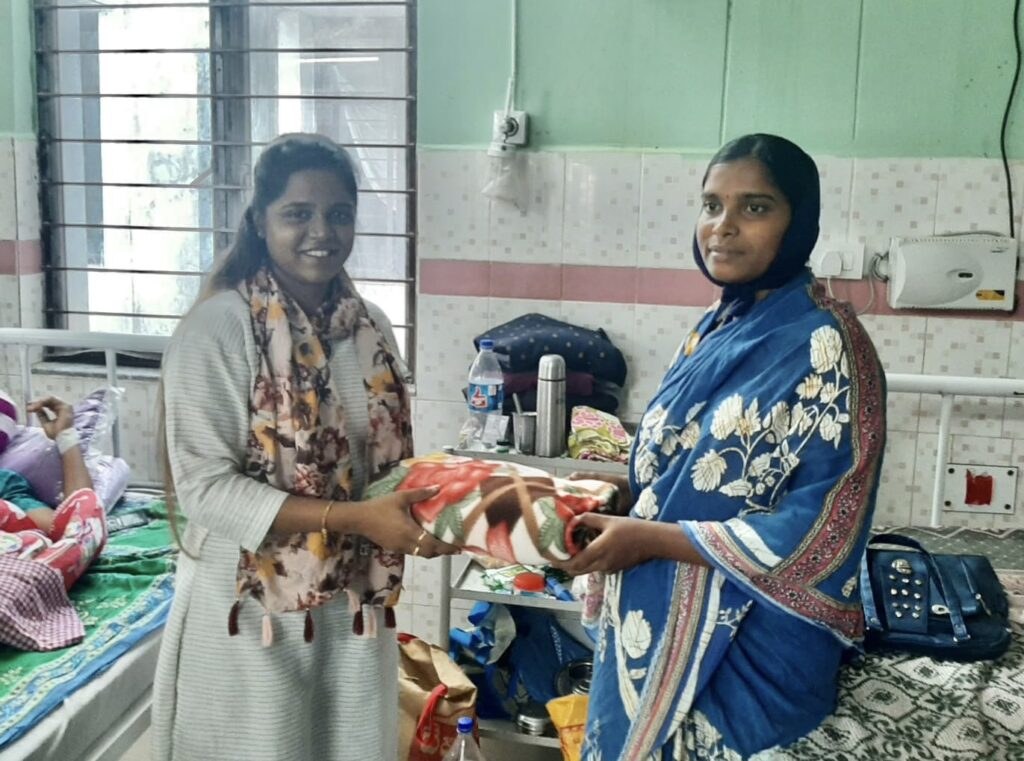 Winter Blankets to Hospital Patients at Christmas Outreach