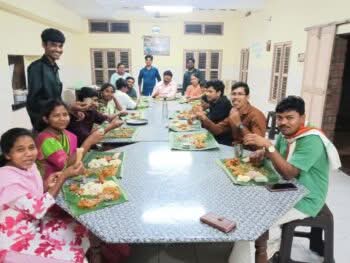 DTS Meal Time
